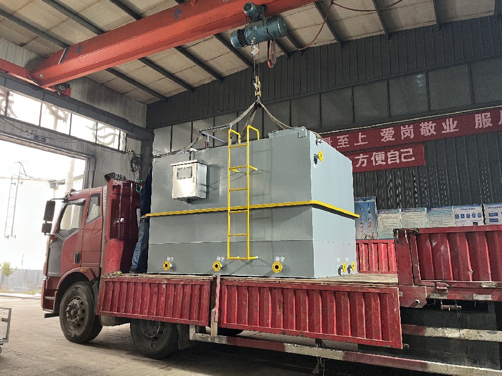 臨時(shí)污水處理項(xiàng)目中集裝箱一體化設(shè)備的選用技巧